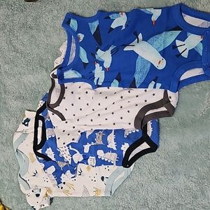 6 month onsie lot NWOT